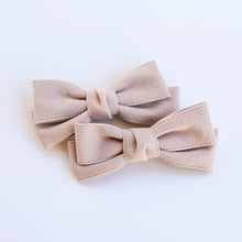 Load image into Gallery viewer, Faux Suede Ribbon Mini Piggies
